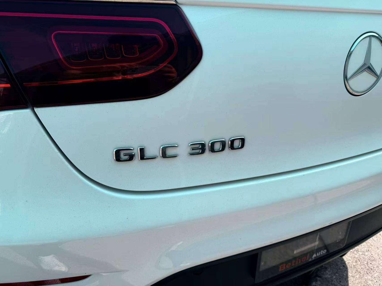 2020 Mercedes-Benz GLC Coupe AWD ACC 360Camera AMGpkg BlindSpot Carplay Photo