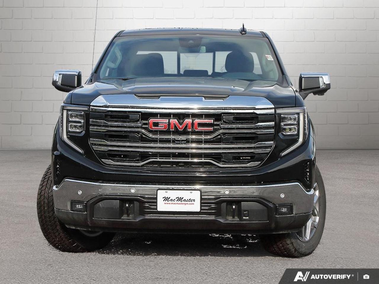 2026 GMC Sierra 1500 Crew Cab Short Box 4-Wheel Drive SLT Photo