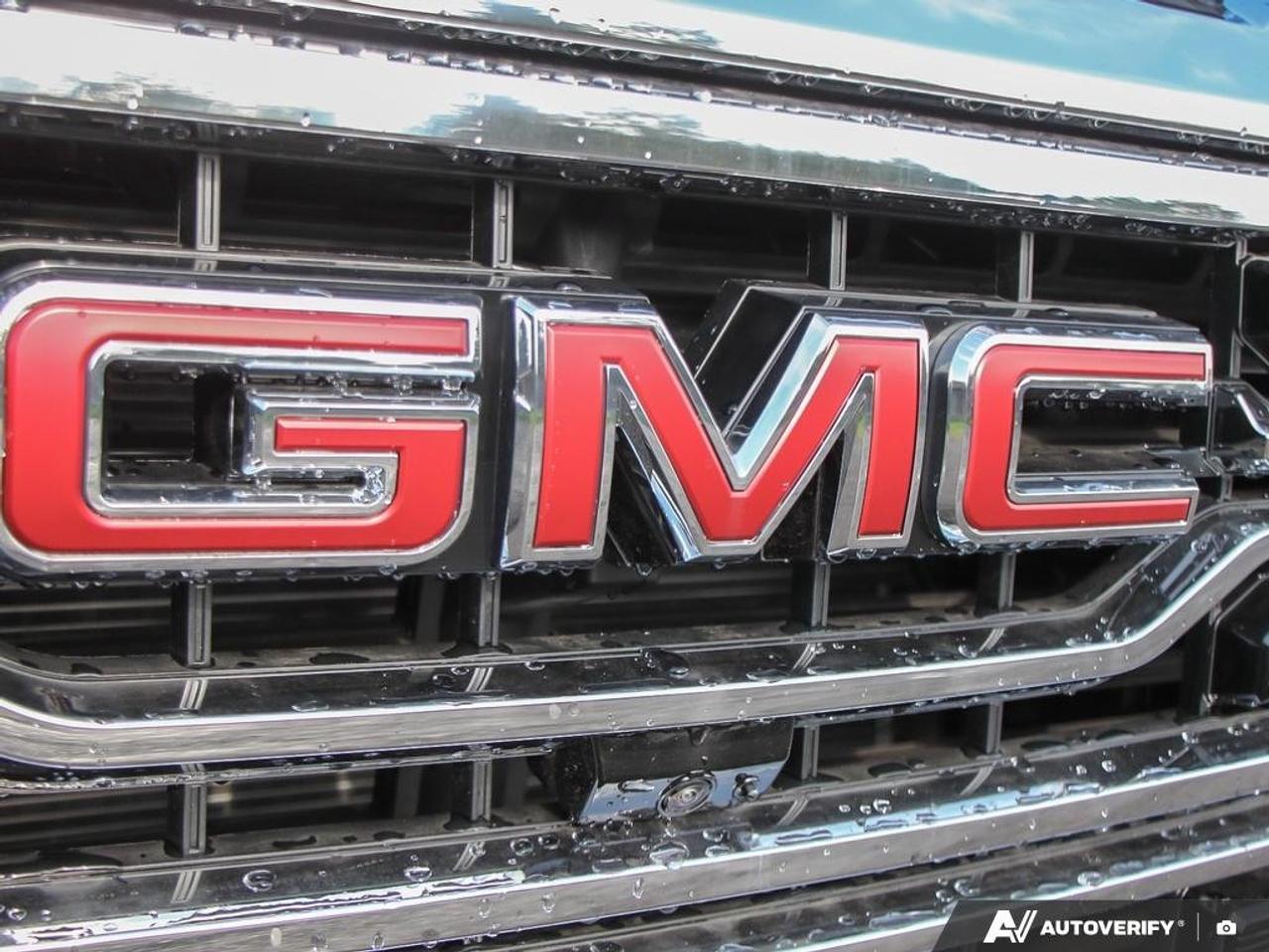 2026 GMC Sierra 1500 Crew Cab Short Box 4-Wheel Drive SLT Photo