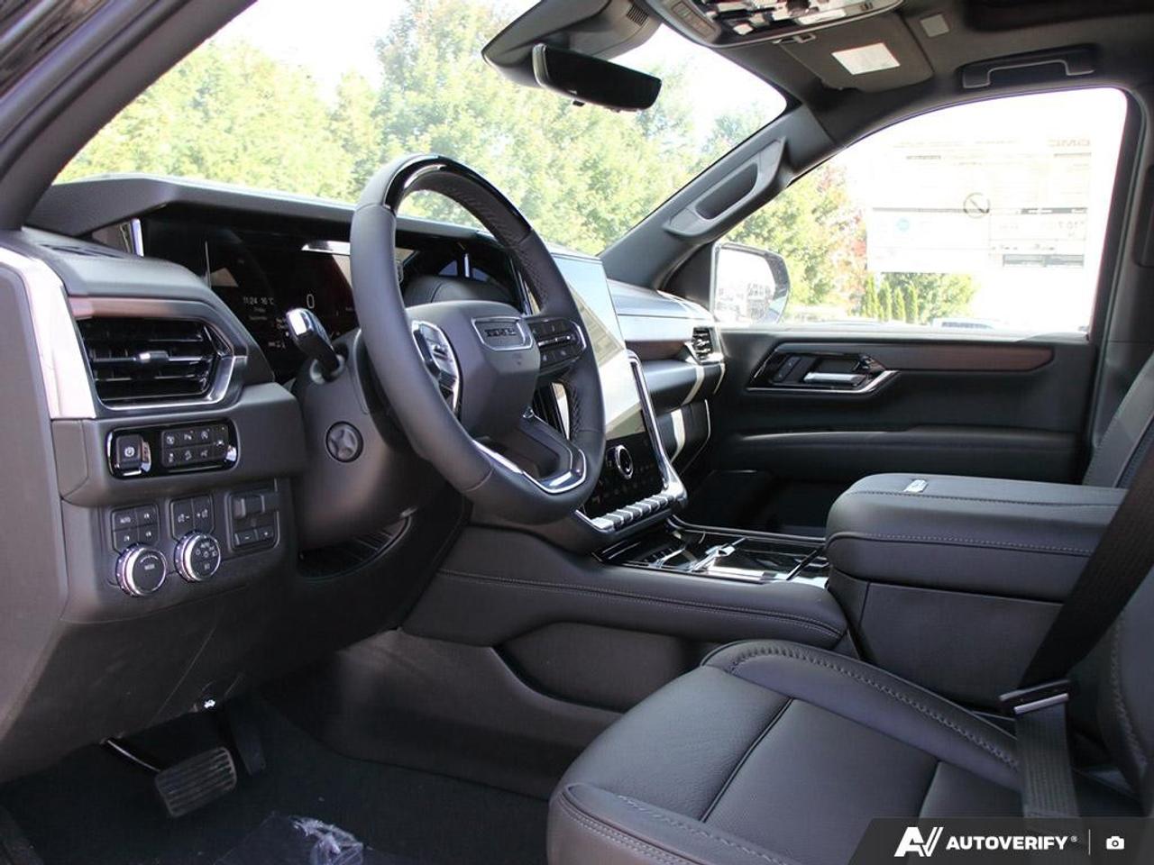 2026 GMC Yukon 4WD 4dr Denali Photo