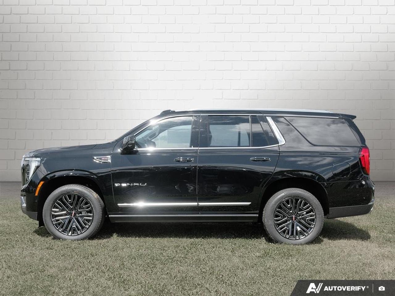 2026 GMC Yukon 4WD 4dr Denali Photo1