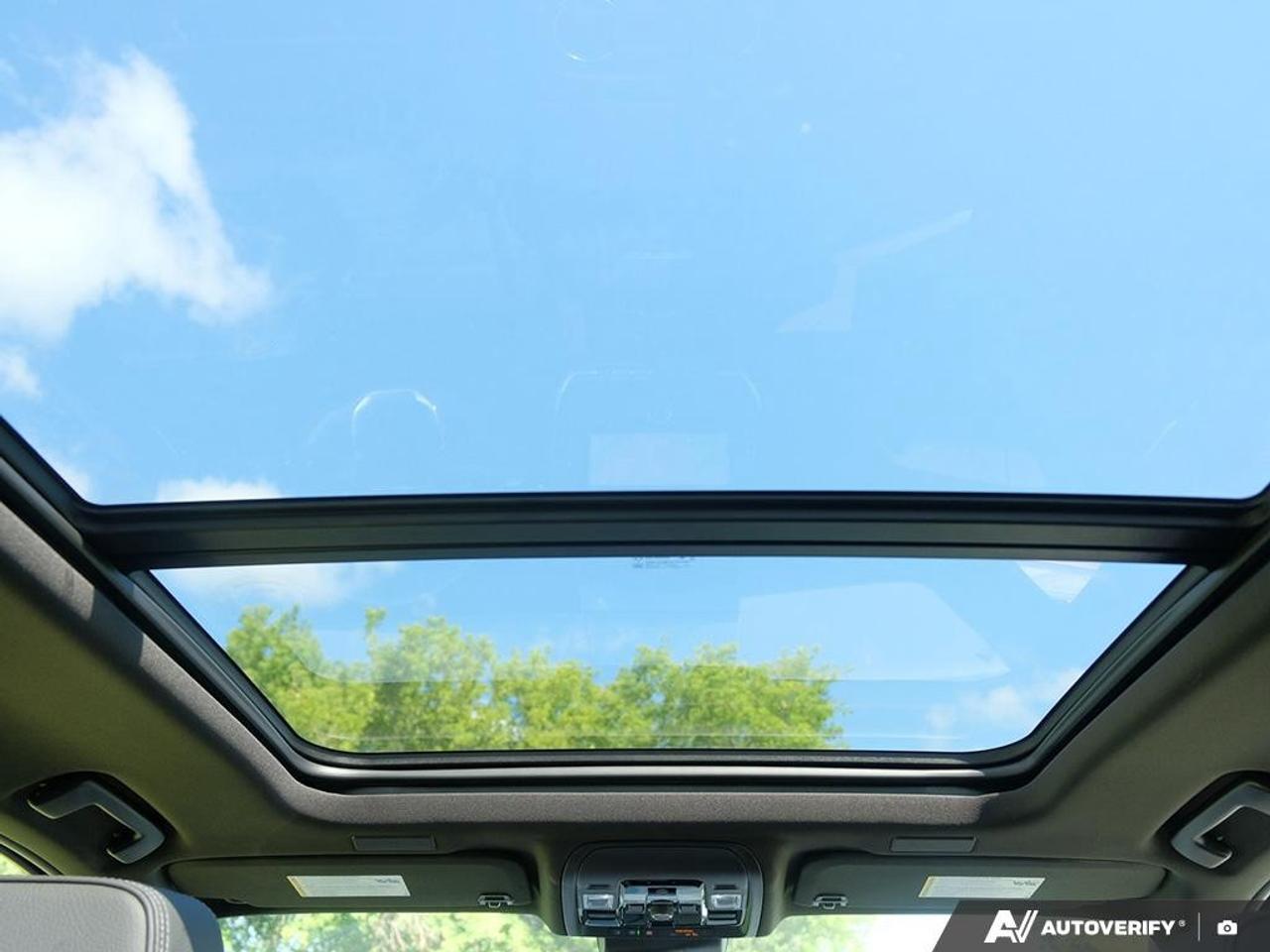 2026 GMC Yukon 4WD 4dr Denali Photo