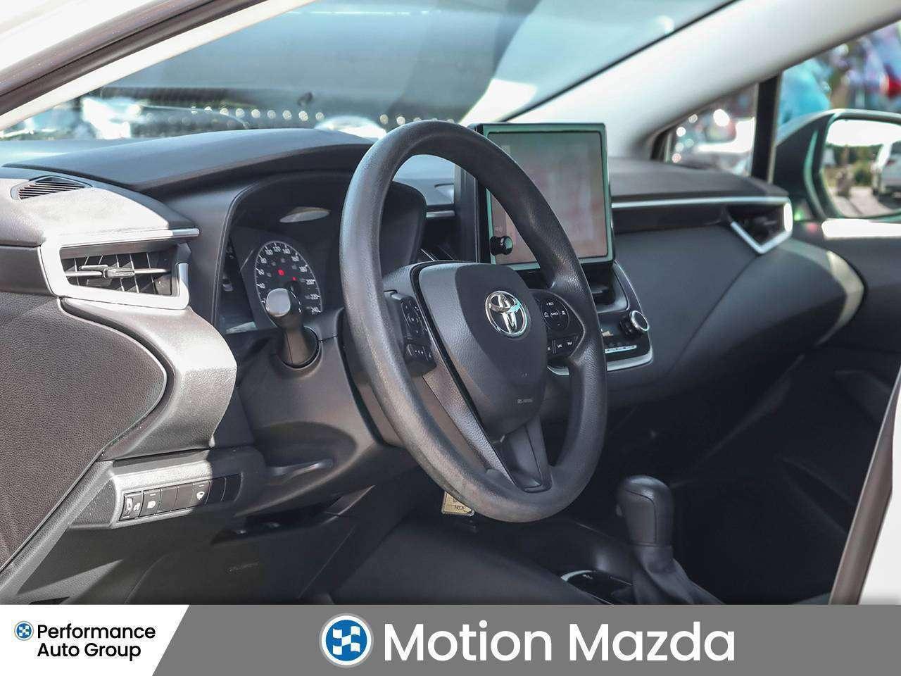 2024 Toyota Corolla LE   Carplay   Safety Sense 3.0 Photo