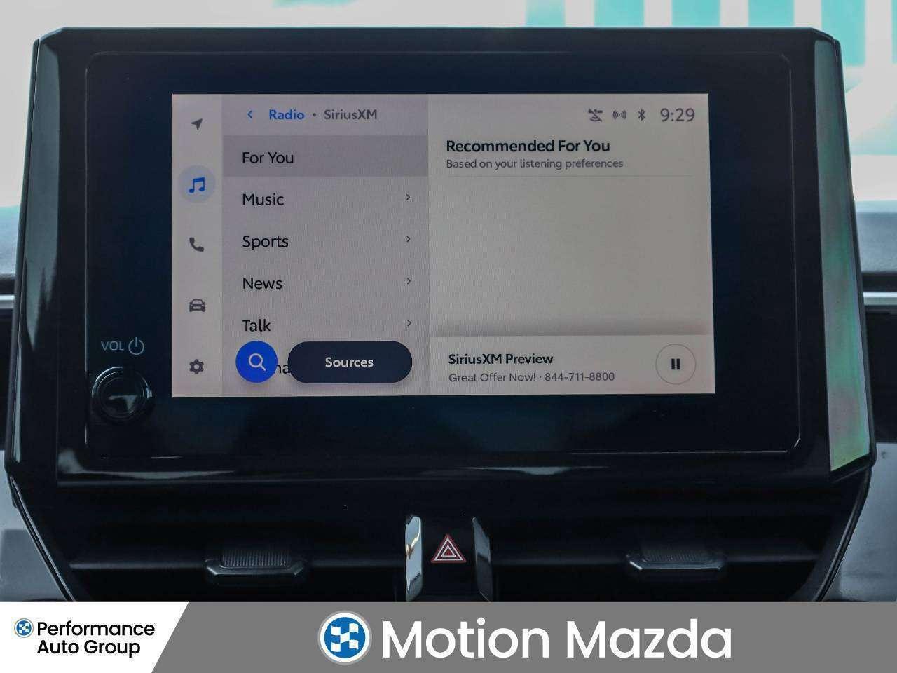 2024 Toyota Corolla LE   Carplay   Safety Sense 3.0 Photo