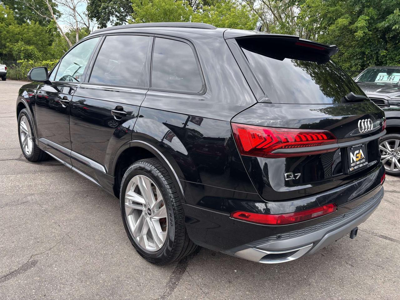 2022 Audi Q7 55 Komfort Clean CARFAX Navigation Panoramic Sunro Photo