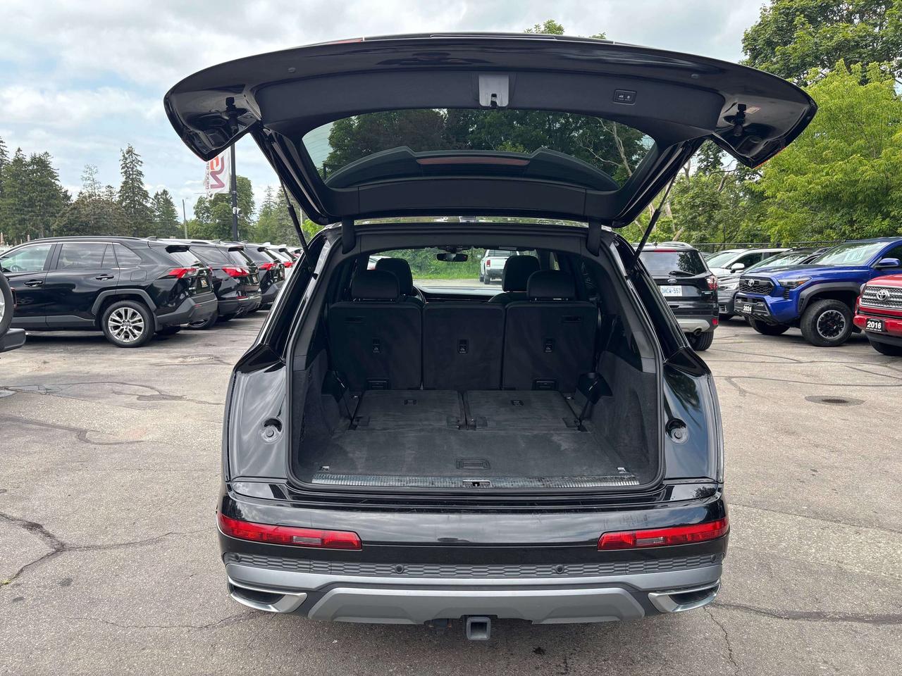 2022 Audi Q7 55 Komfort Clean CARFAX Navigation Panoramic Sunro Photo