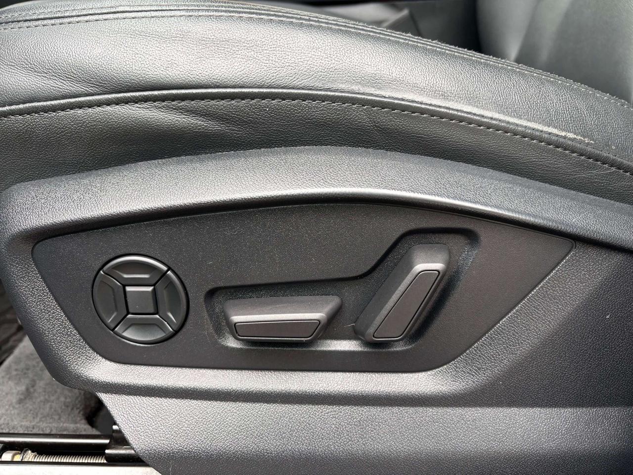 2022 Audi Q7 55 Komfort Clean CARFAX Navigation Panoramic Sunro Photo