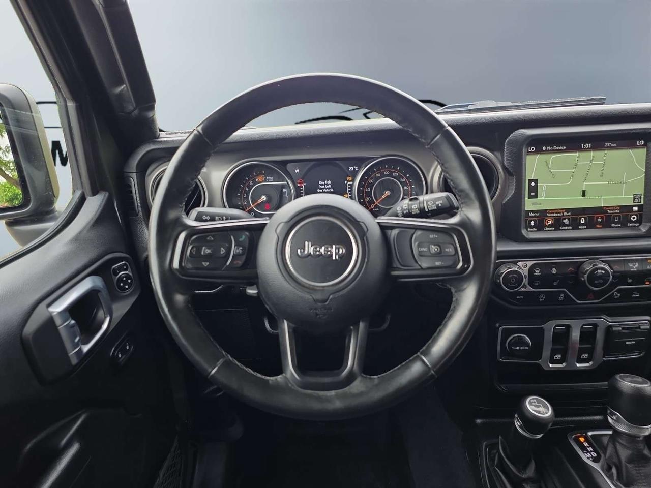 2022 Jeep Wrangler Willys 4x4 * 1 OWNER / BLIND SPOT ASSIST / CARPLAY / CAMERA / LED Photo