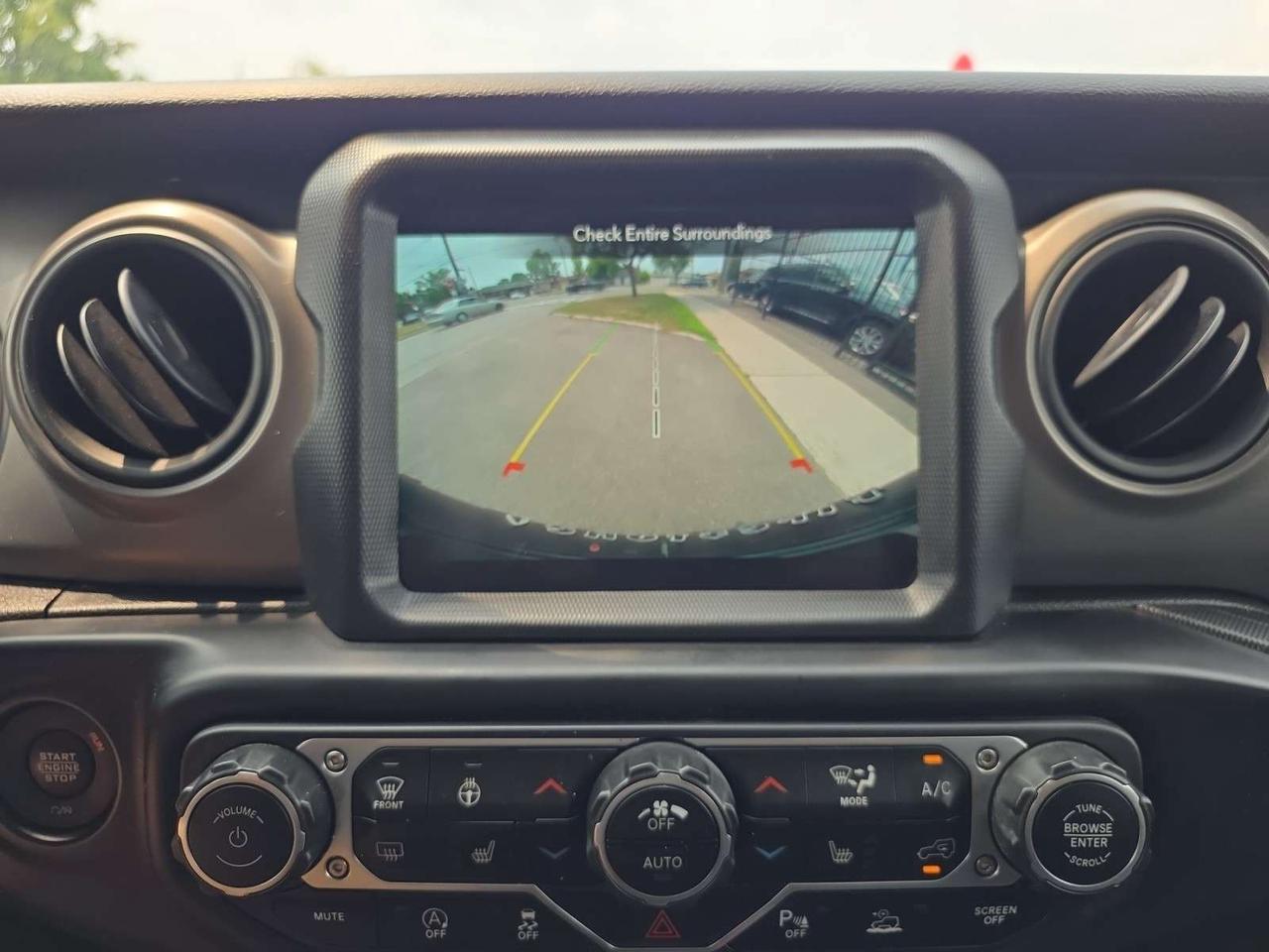 2022 Jeep Wrangler Willys 4x4 * 1 OWNER / BLIND SPOT ASSIST / CARPLAY / CAMERA / LED Photo