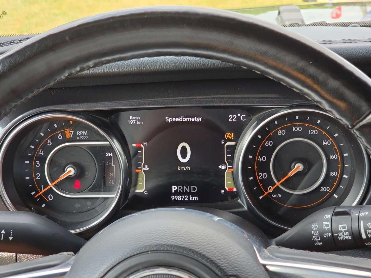 2022 Jeep Wrangler Unlimited Sahara Altitude SKY ONE-TUCH ROOF TOP * 1 OWNER / ALPINE SOUND Photo