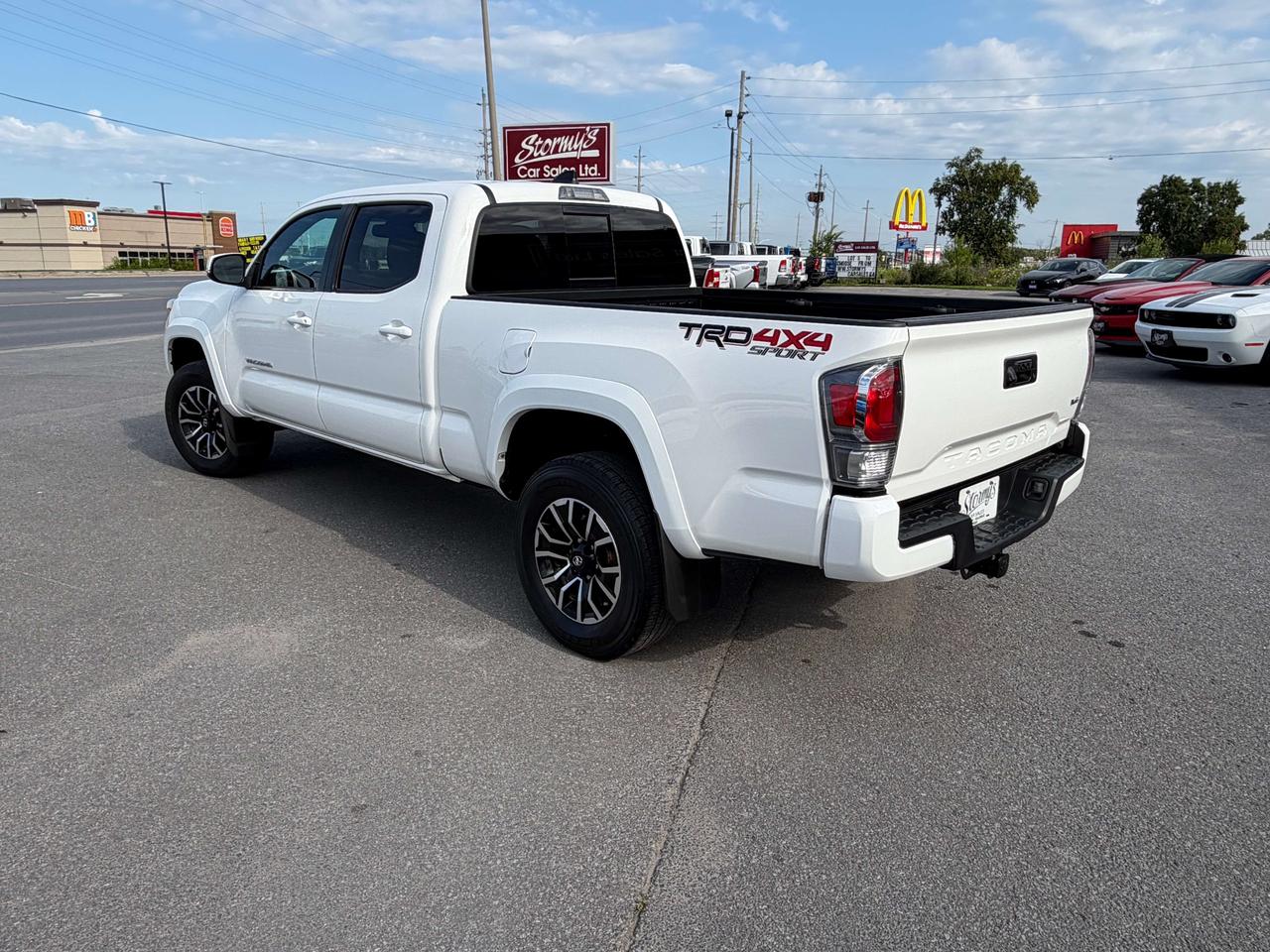2023 Toyota Tacoma ** CALL NAPANEE 613*354*2100 Photo
