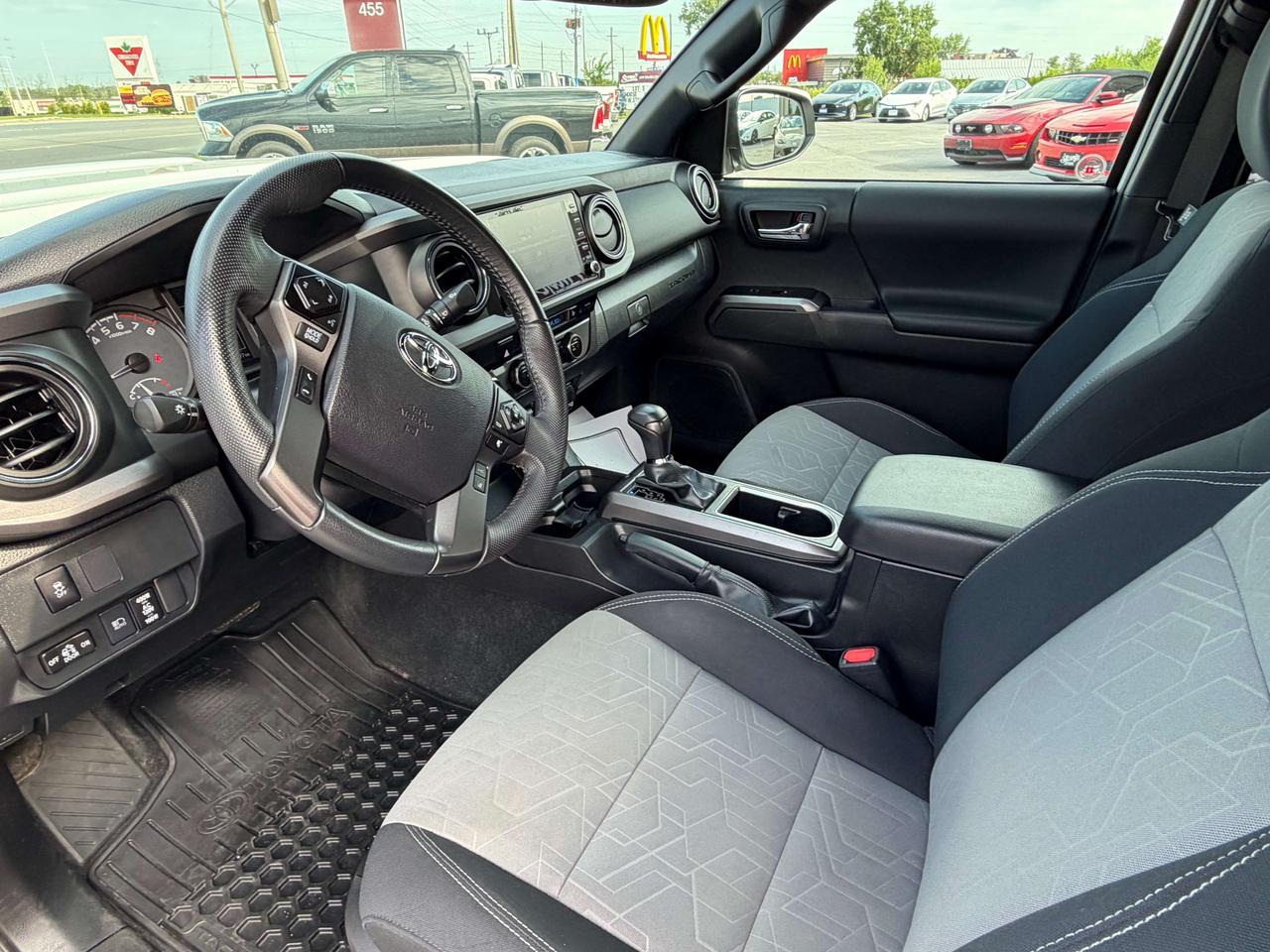 2023 Toyota Tacoma ** CALL NAPANEE 613*354*2100 Photo
