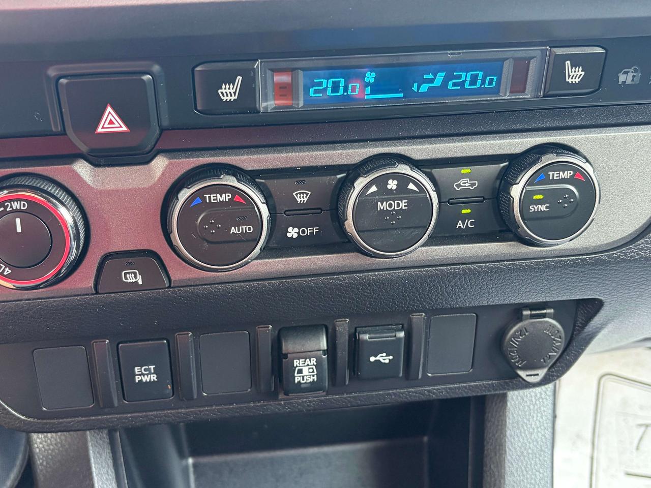 2023 Toyota Tacoma ** CALL NAPANEE 613*354*2100 Photo