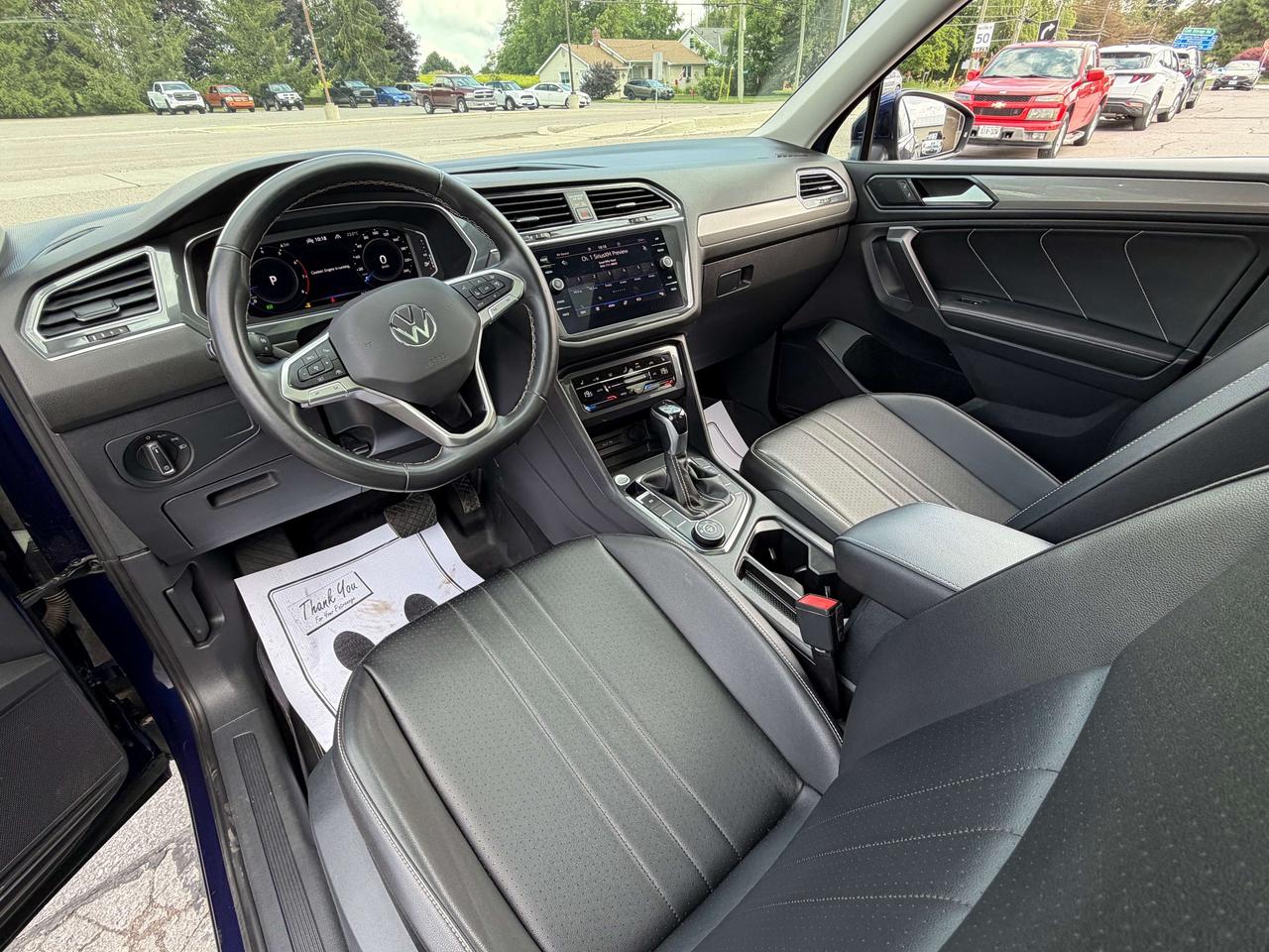 2022 Volkswagen Tiguan COMFORTLINE/LEATHER/PWR ROOF/CALL NAPANEE Photo