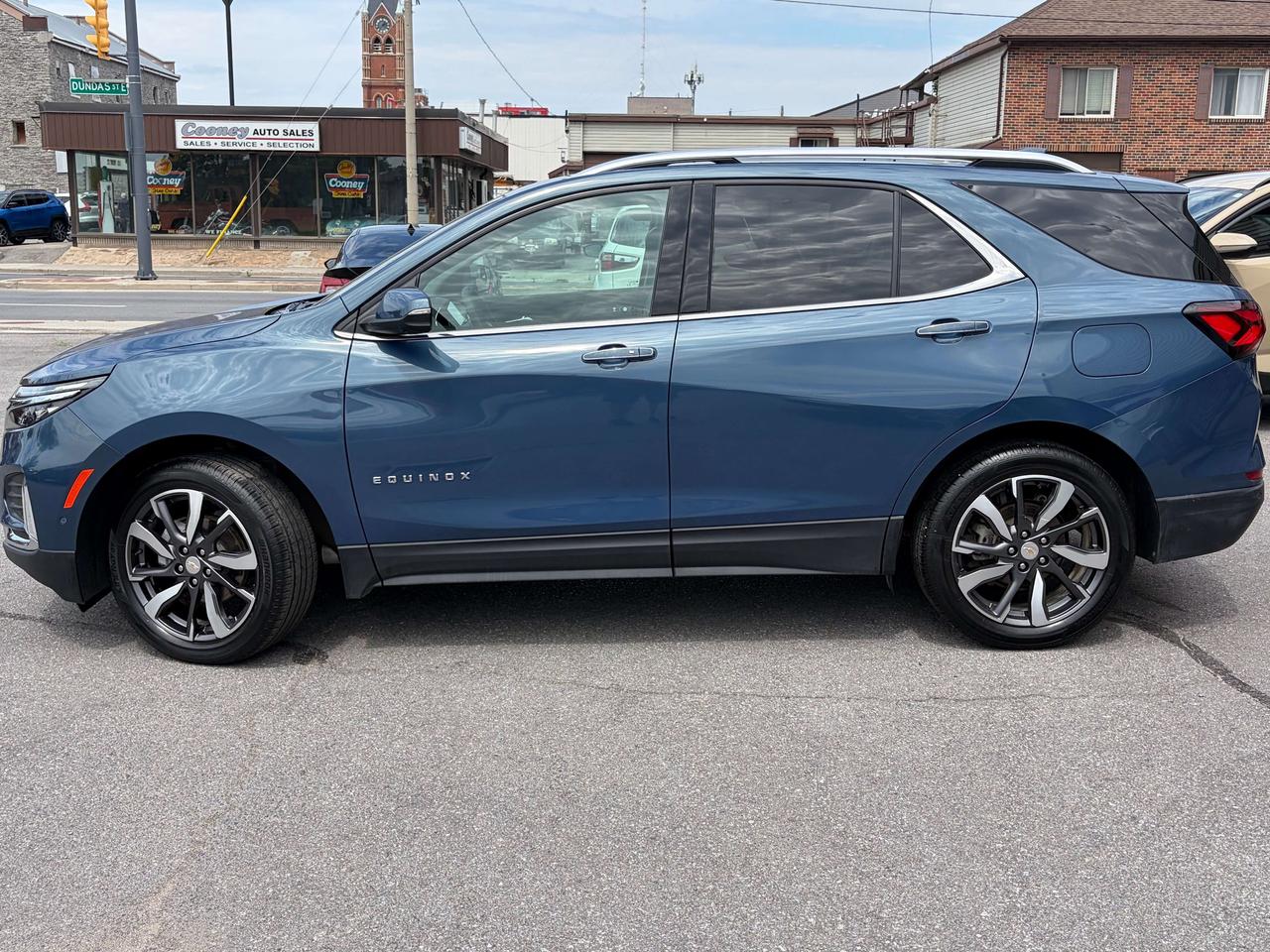 2024 Chevrolet Equinox Premier **CALL BELLEVILLE@613-961-8848** Photo5