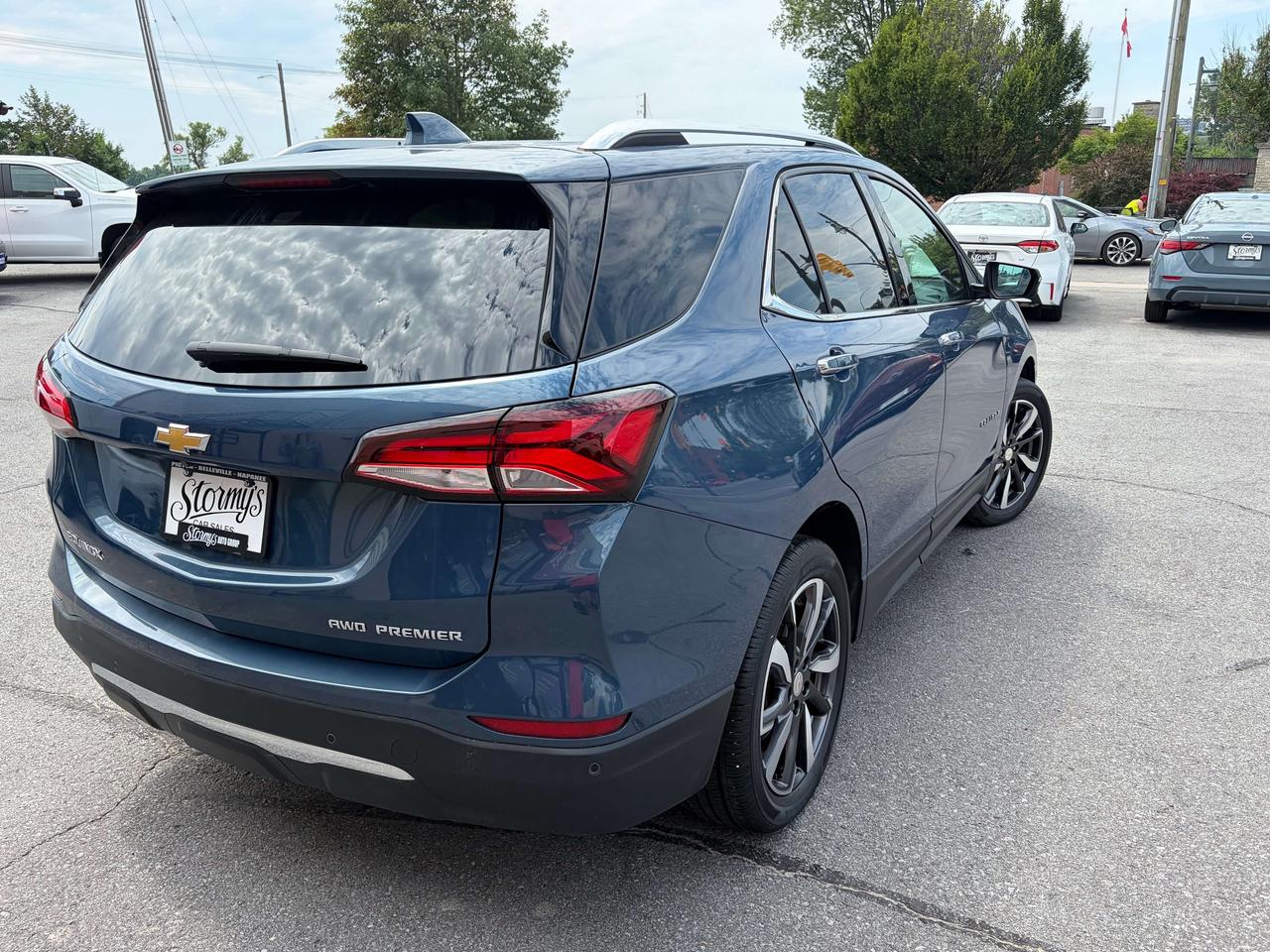 2024 Chevrolet Equinox Premier **CALL BELLEVILLE@613-961-8848** Photo