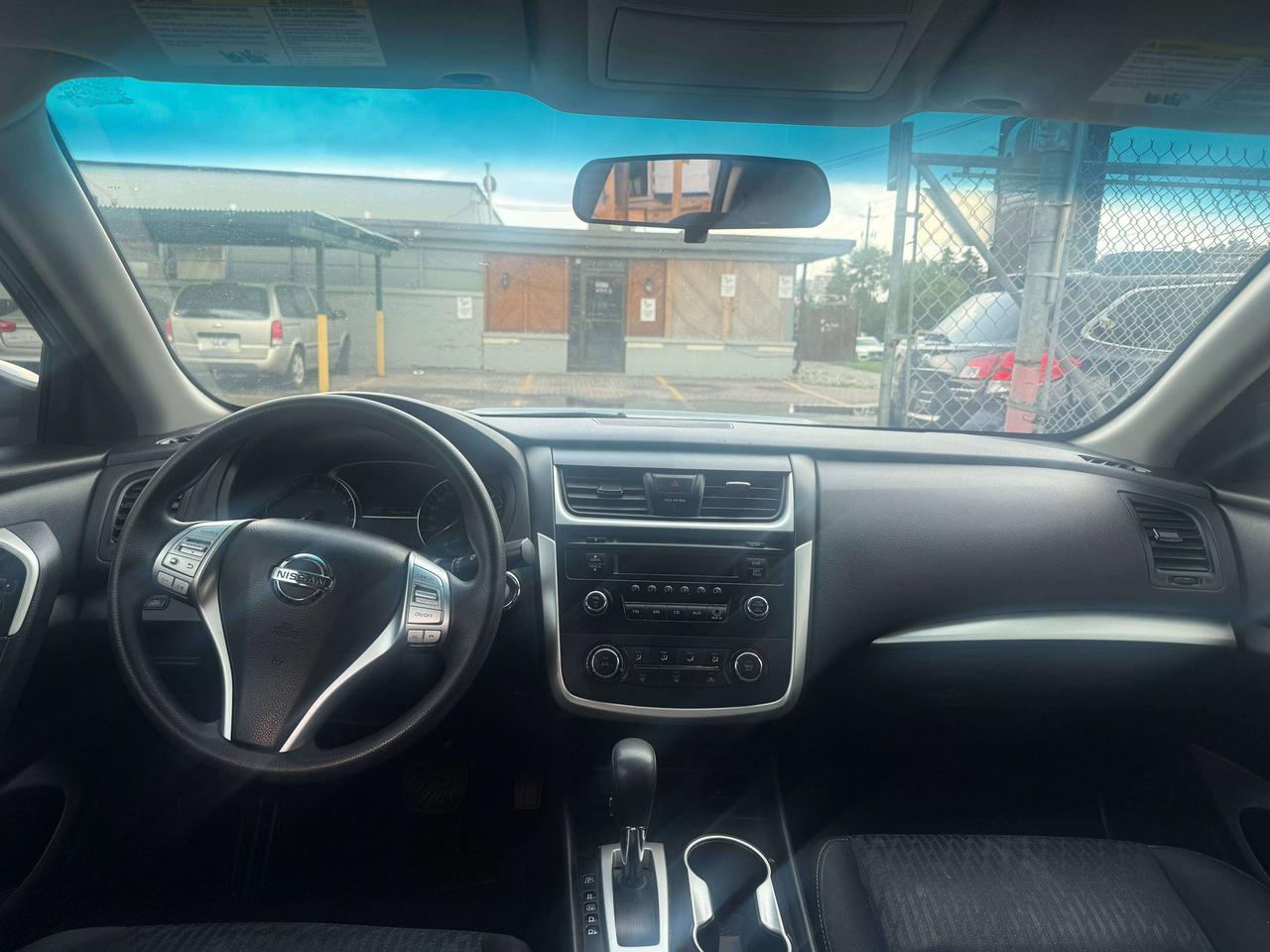 2017 Nissan Altima *** BLOWOUT SALE *** Photo