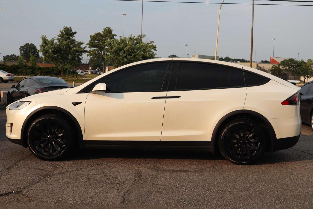 2019 Tesla Model X LONG RANGE AWD NO ACCIDENT 6 PASSENGER Photo