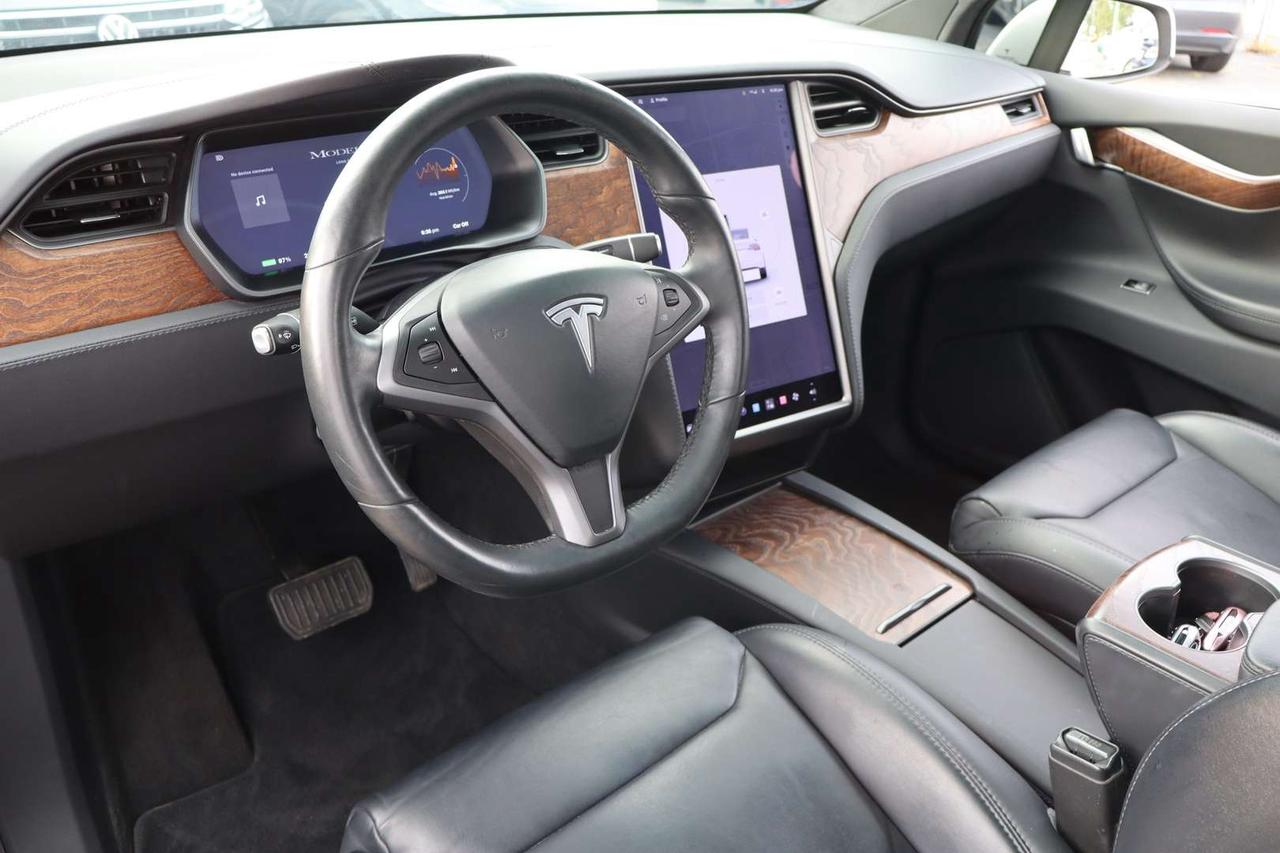 2019 Tesla Model X LONG RANGE AWD NO ACCIDENT 6 PASSENGER Photo
