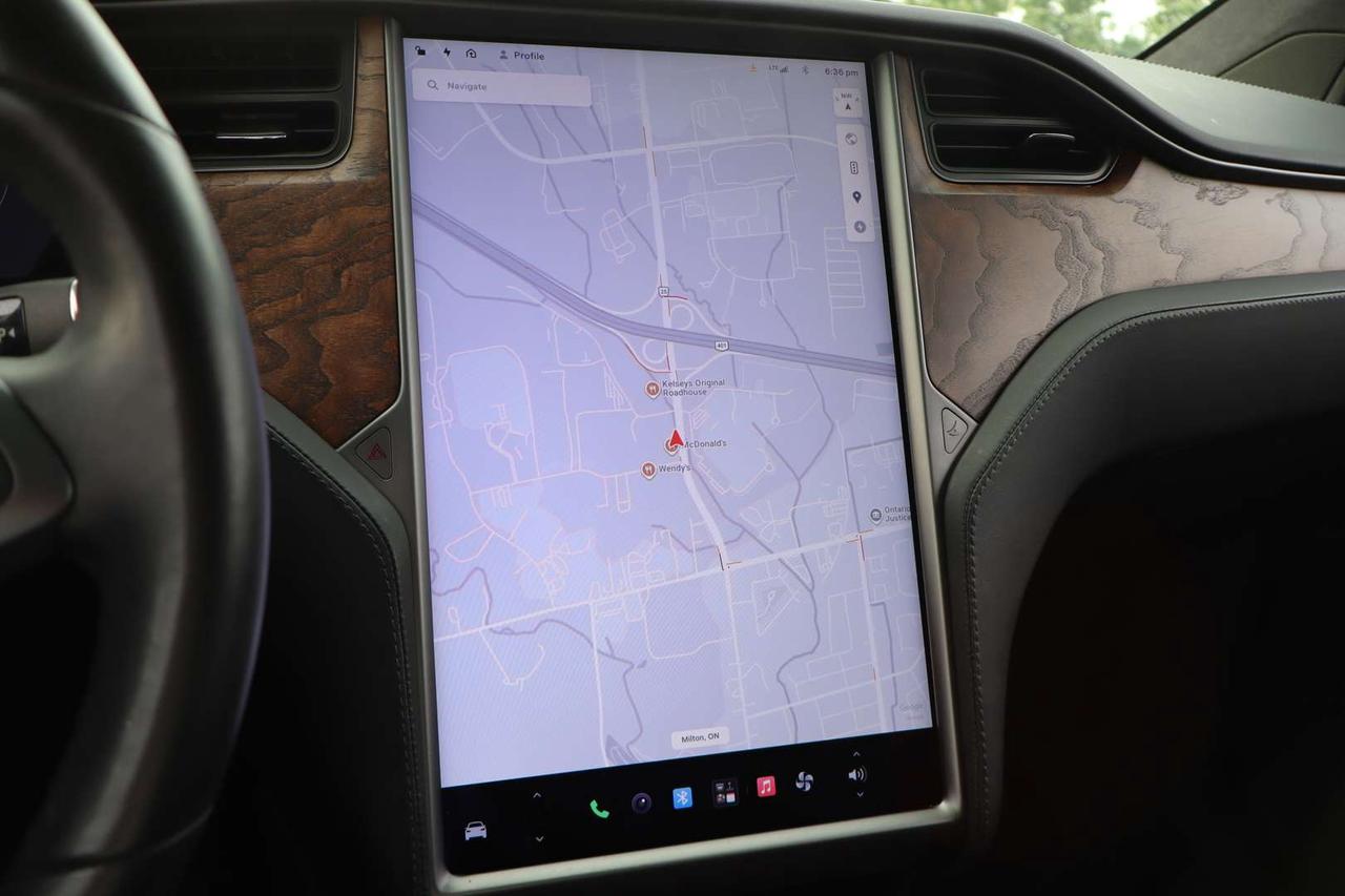 2019 Tesla Model X LONG RANGE AWD NO ACCIDENT 6 PASSENGER Photo