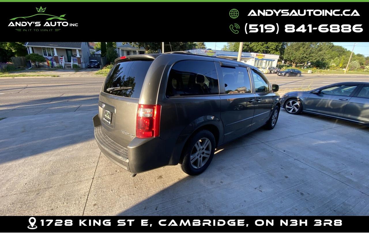 2010 Dodge Grand Caravan SXT ! STOW N GO ! 3.3L V6 SXT ! STOW N GO ! 3.3L Photo4