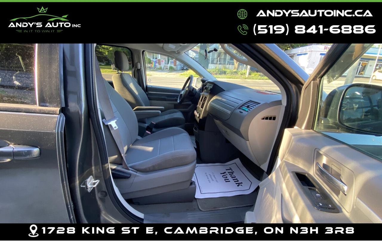 2010 Dodge Grand Caravan SXT ! STOW N GO ! 3.3L V6 SXT ! STOW N GO ! 3.3L Photo