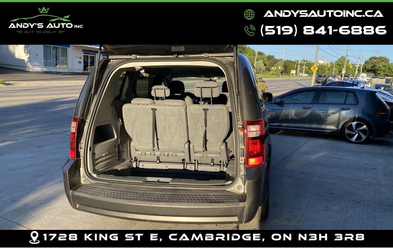 2010 Dodge Grand Caravan SXT ! STOW N GO ! 3.3L V6 SXT ! STOW N GO ! 3.3L Photo