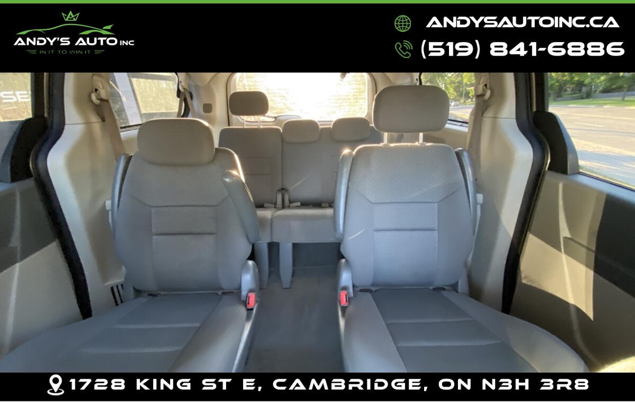 2010 Dodge Grand Caravan SXT ! STOW N GO ! 3.3L V6 SXT ! STOW N GO ! 3.3L Photo