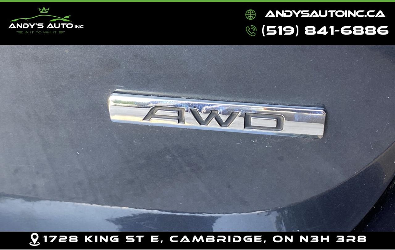 2012 Hyundai Santa Fe AWD ! V6 3.5L ! NO ACCIDNETS GLS AWD ! V6 3.5L ! NO ACCIDNETS Photo