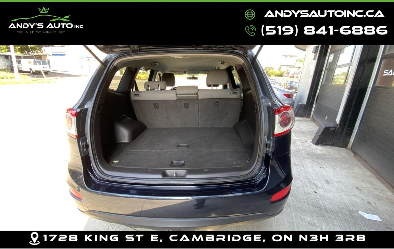 2012 Hyundai Santa Fe AWD ! V6 3.5L ! NO ACCIDNETS GLS AWD ! V6 3.5L ! NO ACCIDNETS Photo