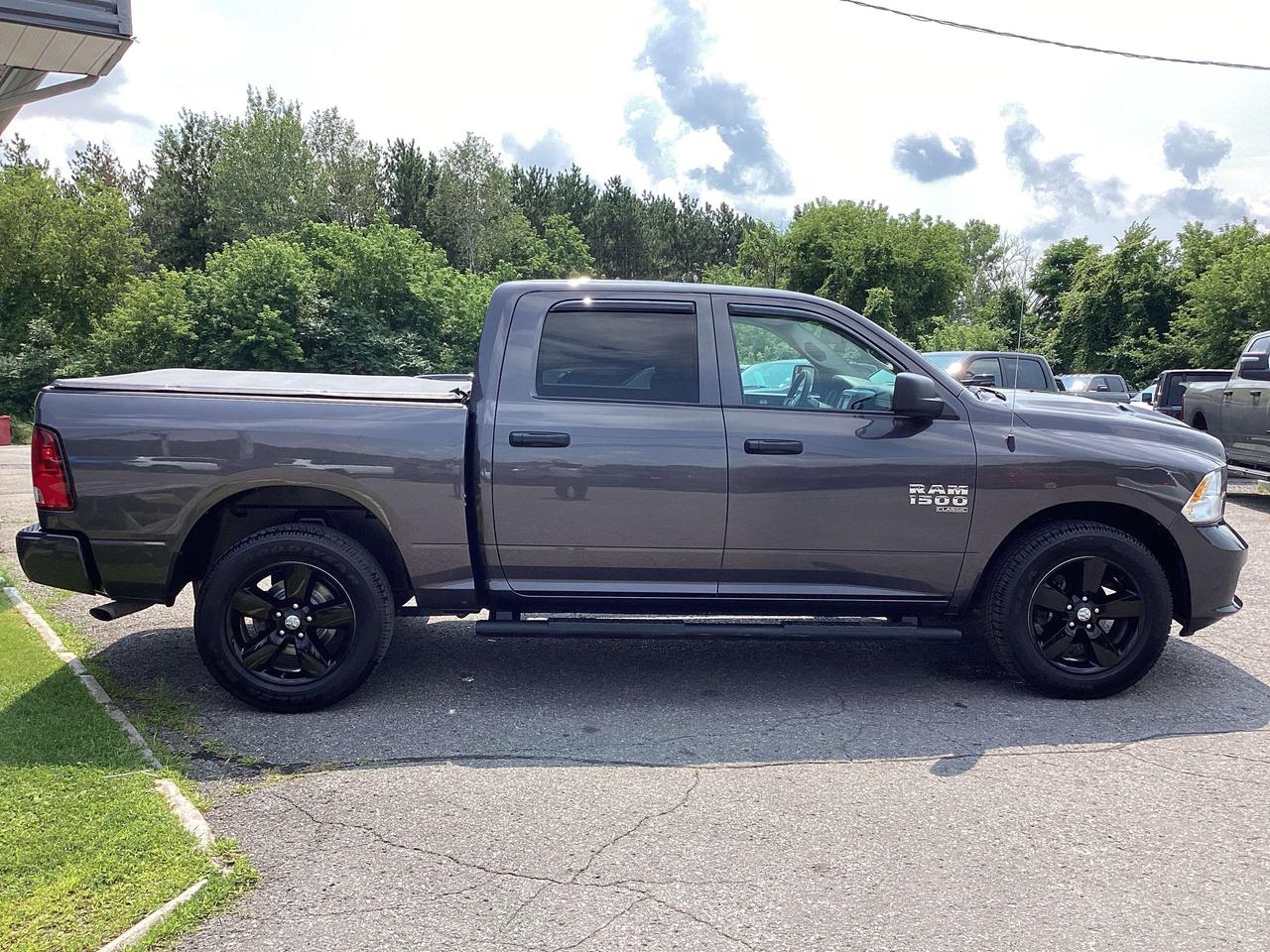 2023 RAM 1500 Express Photo