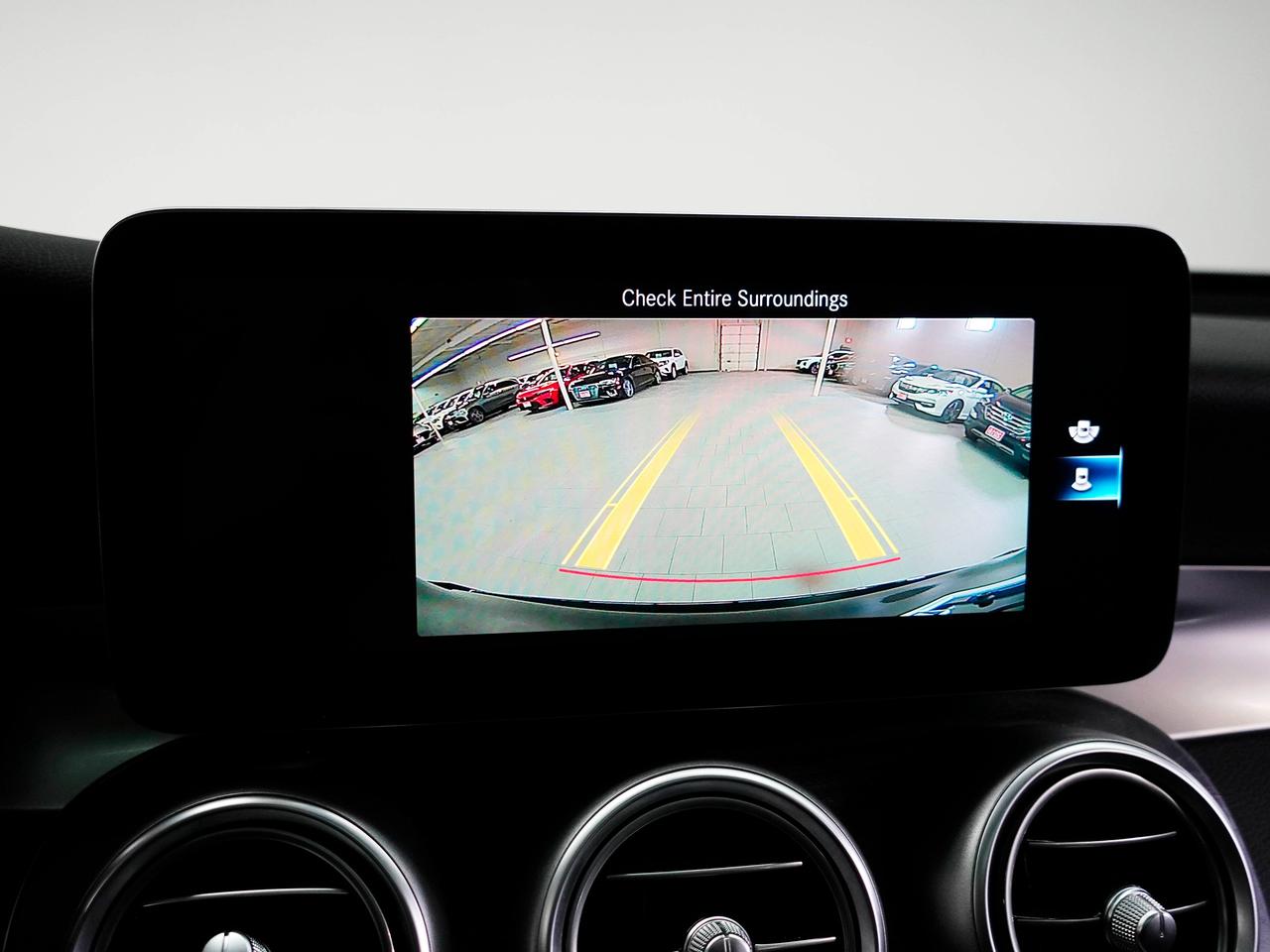 2021 Mercedes-Benz GLC-Class 300 4MATIC | AMG Pkg | Nav | Panoroof | CarPlay Photo