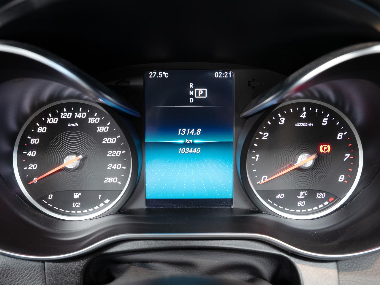 2021 Mercedes-Benz GLC-Class 300 4MATIC | AMG Pkg | Nav | Panoroof | CarPlay Photo