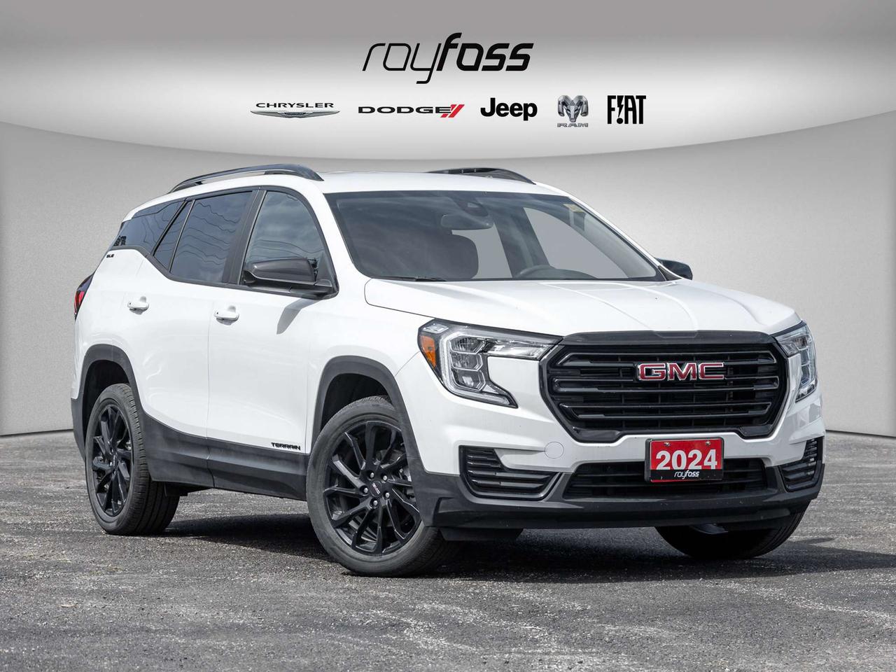 2024 GMC Terrain SLE AWD   Elevation Pkg   Safety Pkg   19" Alloys Photo