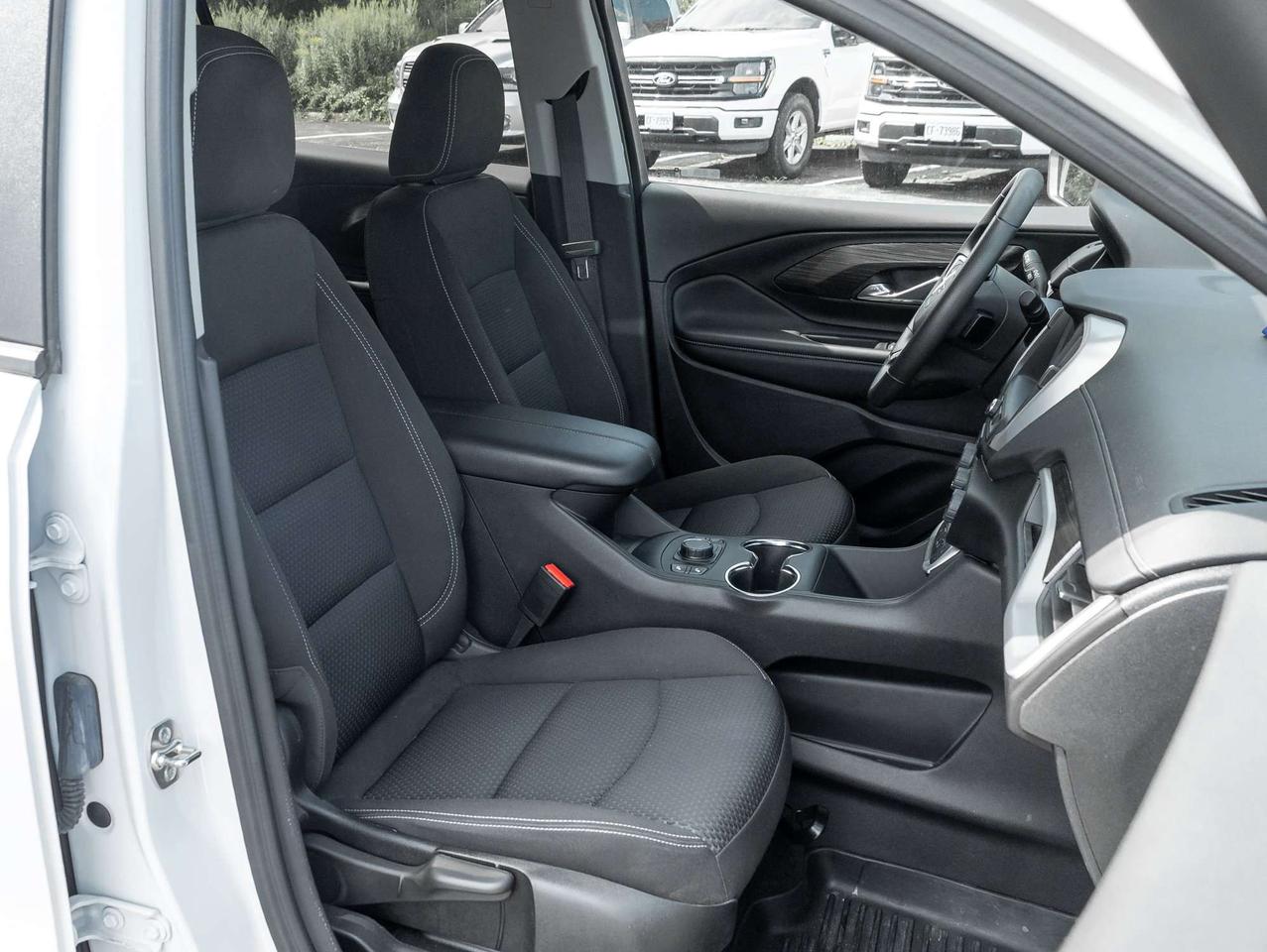 2024 GMC Terrain SLE AWD   Elevation Pkg   Safety Pkg   19" Alloys Photo