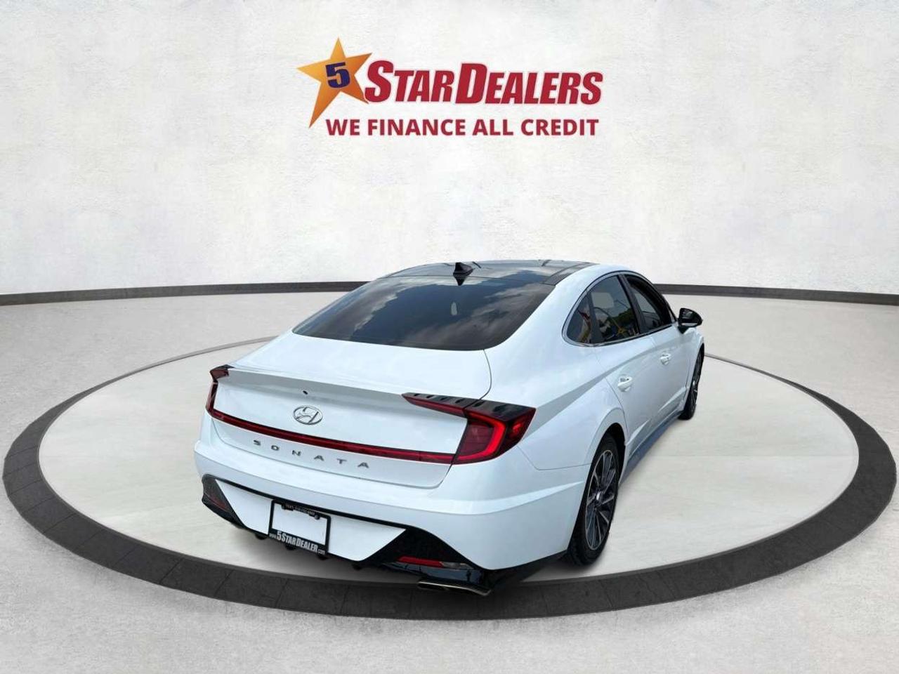 2022 Hyundai Sonata Luxury Photo