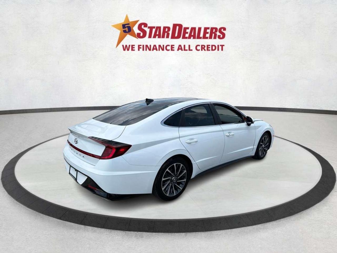 2022 Hyundai Sonata Luxury Photo