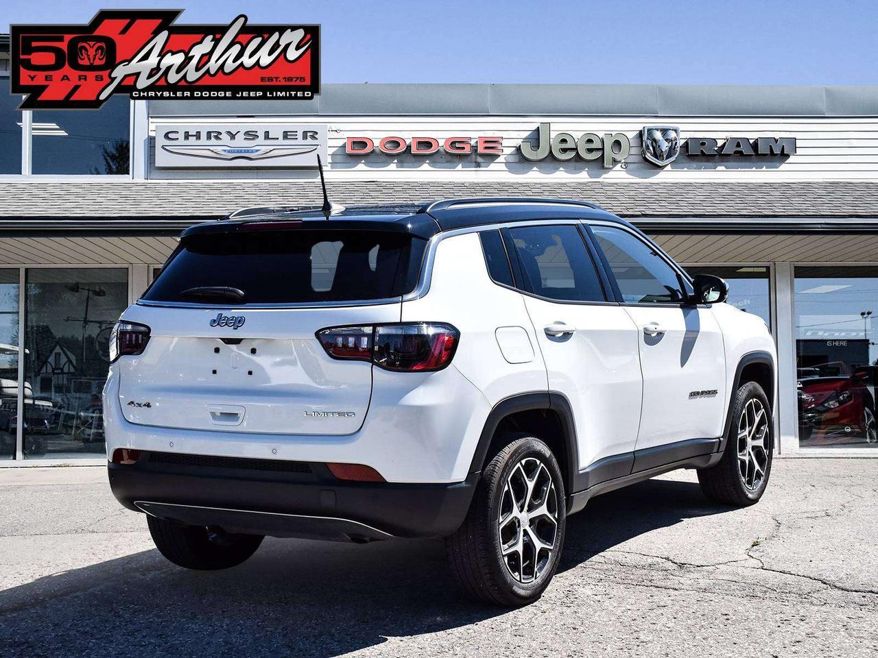 2024 Jeep Compass Limited 4X4 Photo
