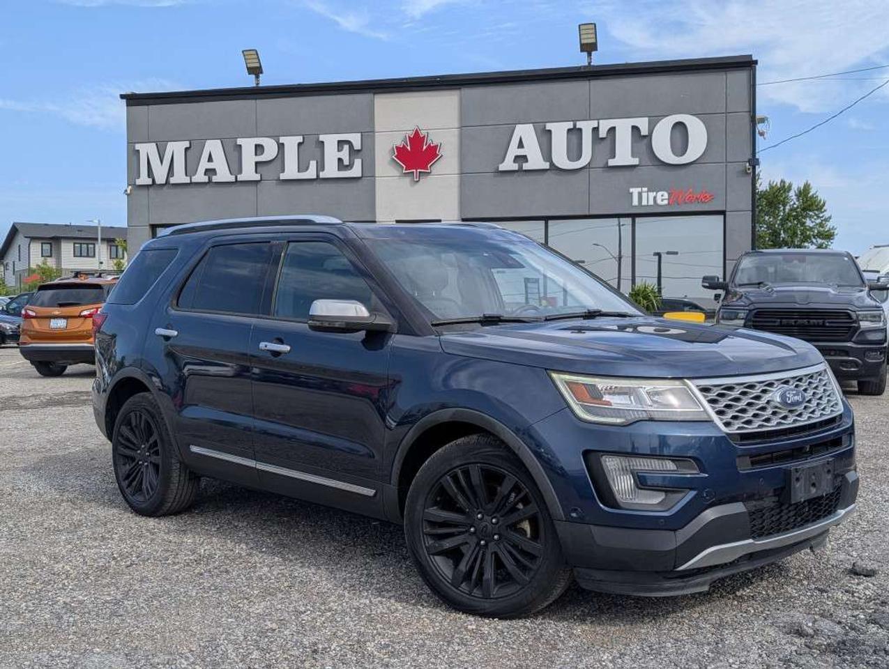 2017 Ford Explorer Platinum AWD NAV LEATHER PANOROOF CAMERA Photo
