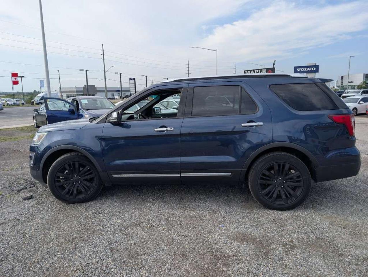 2017 Ford Explorer Platinum AWD NAV LEATHER PANOROOF CAMERA Photo