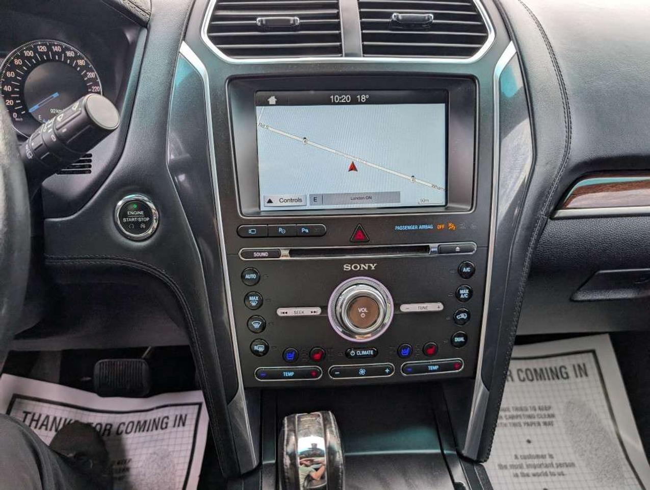 2017 Ford Explorer Platinum AWD NAV LEATHER PANOROOF CAMERA Photo