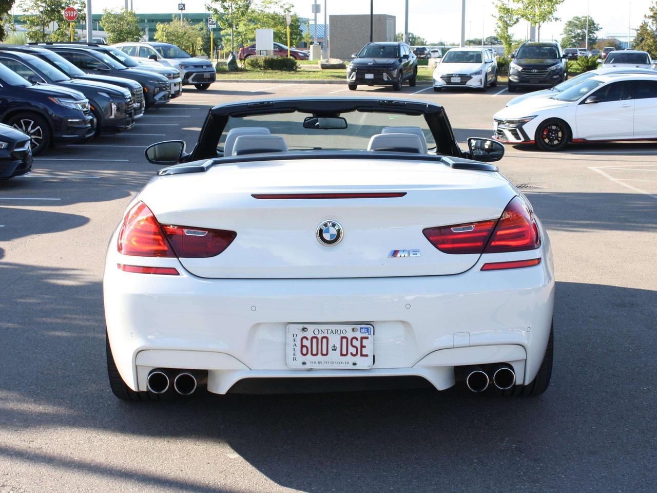 2012 BMW M6 V8 / 550 HP / Convertible / Leather Photo