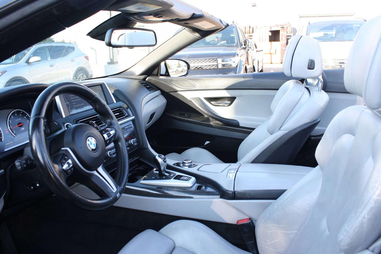 2012 BMW M6 V8 / 550 HP / Convertible / Leather Photo