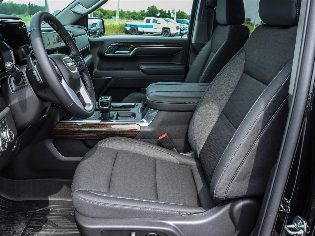 2026 GMC Sierra 1500 Crew Cab Short Box 4-Wheel Drive Elevation Photo