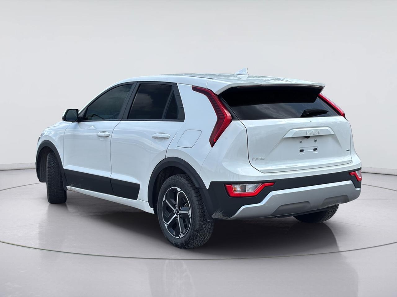 2025 Kia NIRO LX FWD Photo