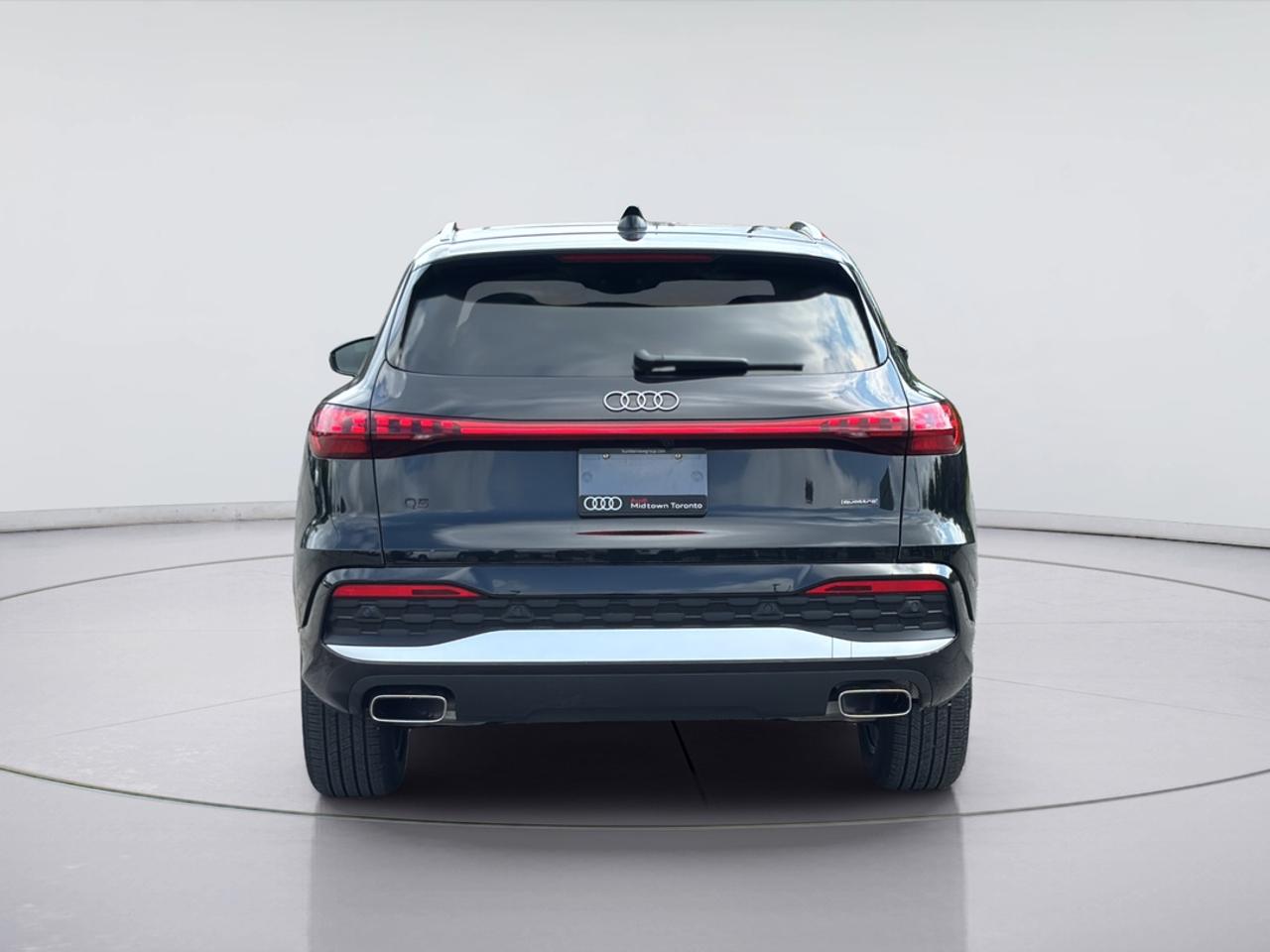 2025 Audi Q5 Quattro Photo3