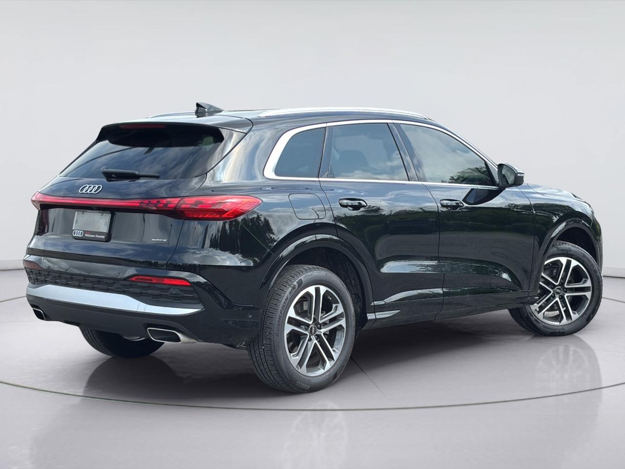 2025 Audi Q5 Quattro Photo4