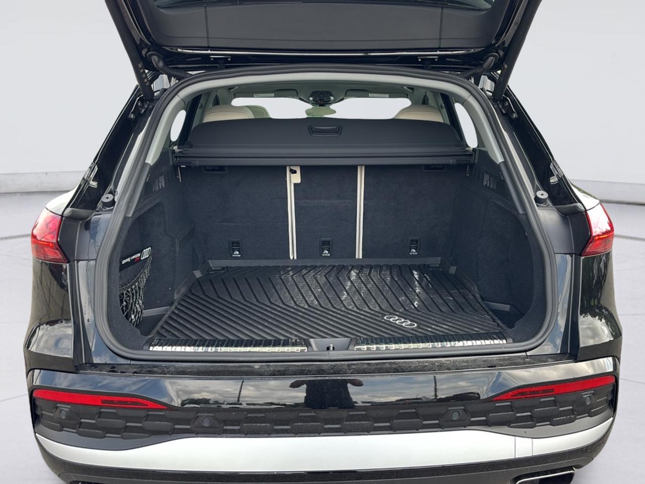 2025 Audi Q5 Quattro Photo