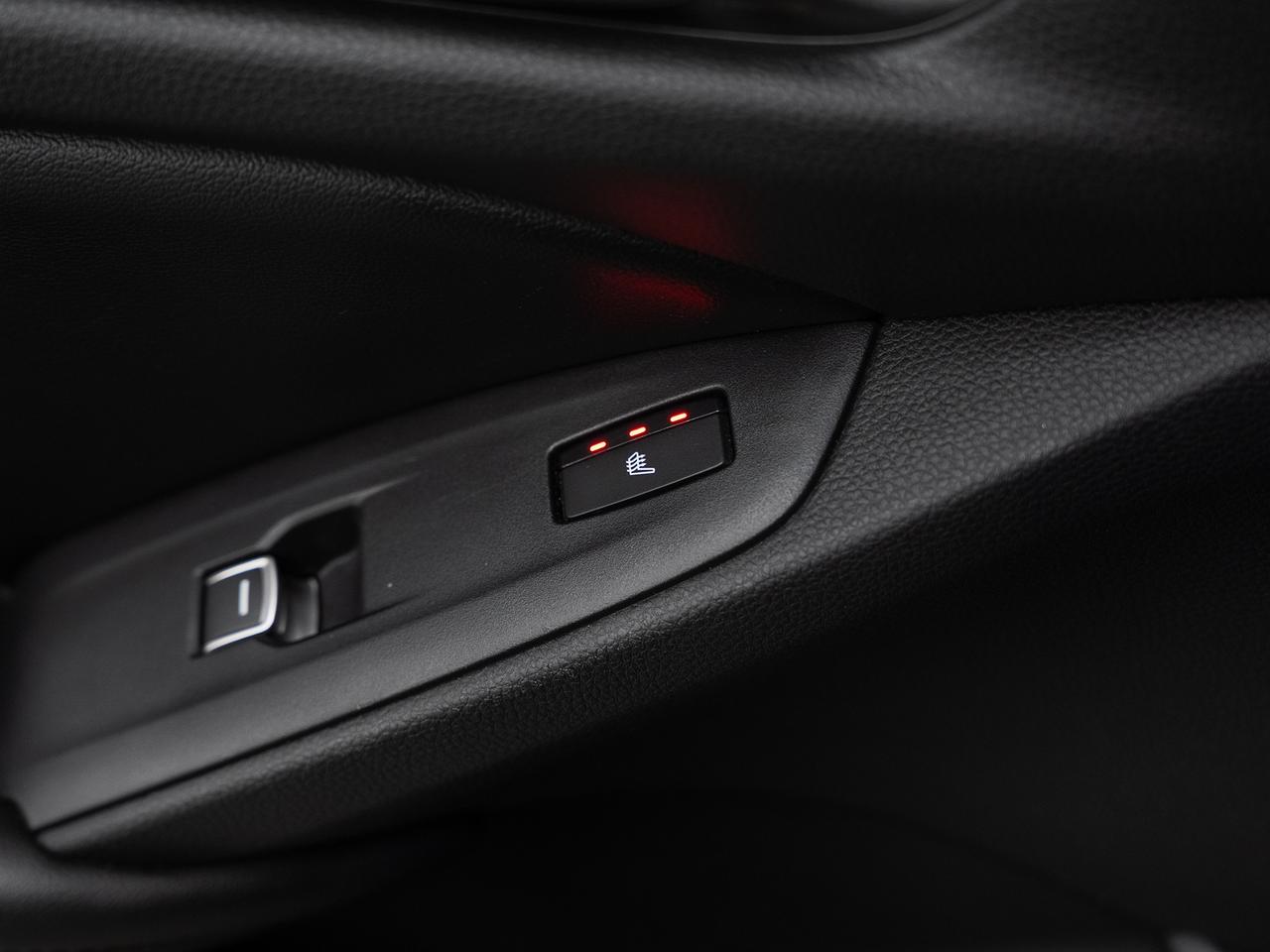 2019 Honda Accord TOURING | Nav | Leather | Sunroof | BSM | CarPlay Photo