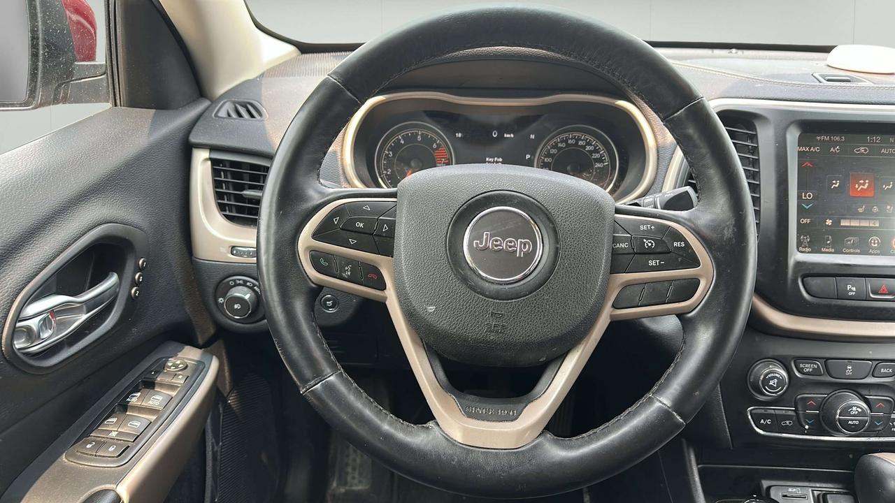 2017 Jeep Cherokee Limited Photo